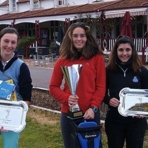 Charlotte Lafourcade a pris rendez-vous pour la Golfers